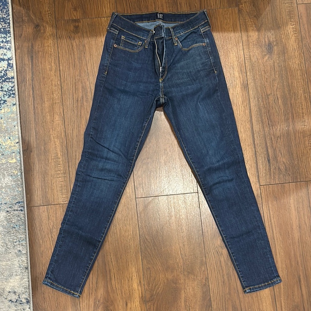 GAP Slinny Jeans Size 6